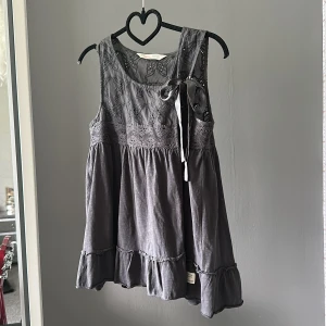 odd Molly topp - Supersöt tröja/blus från odd molly i stolek S. Väldigt bra skick men använder aldrig 💕 