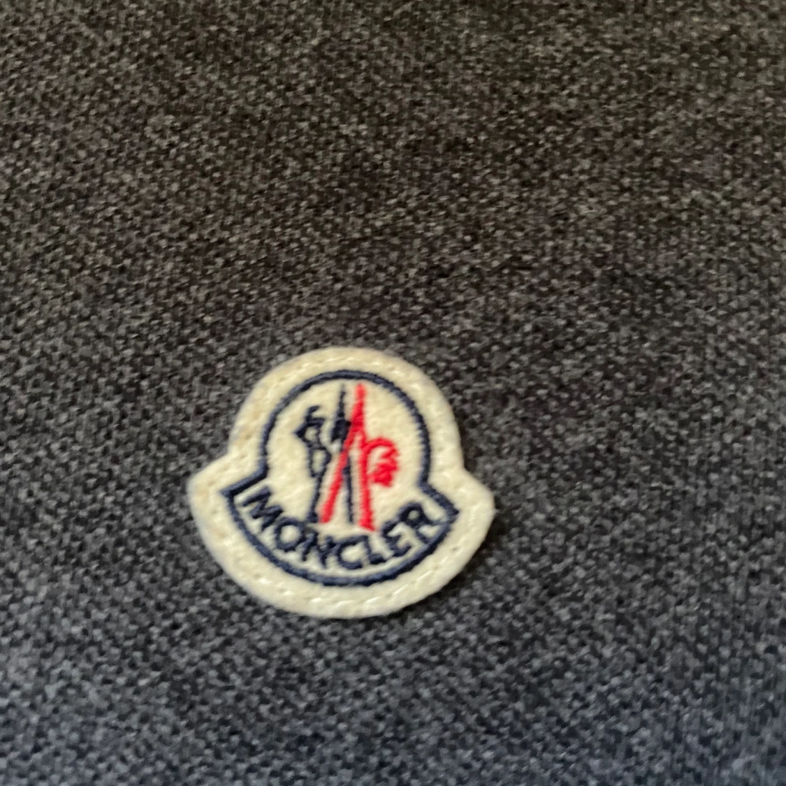 Moncler långärmad pike - 90