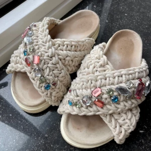 Inuikii tofflor  - Slutsålda överallt