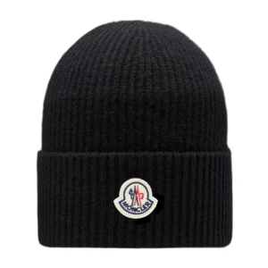 Moncler mössa - Vid snabb affär vi kan diskutera priset. Äkta mössa kvitto finns