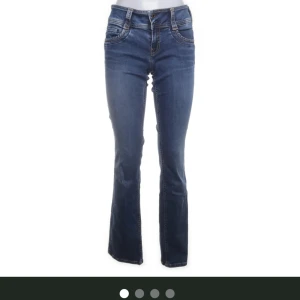 Pepe jeans - Säljer dessa unika Pepe jeans Londonklubben nyskick, cirka 84cm i midjemått💕
