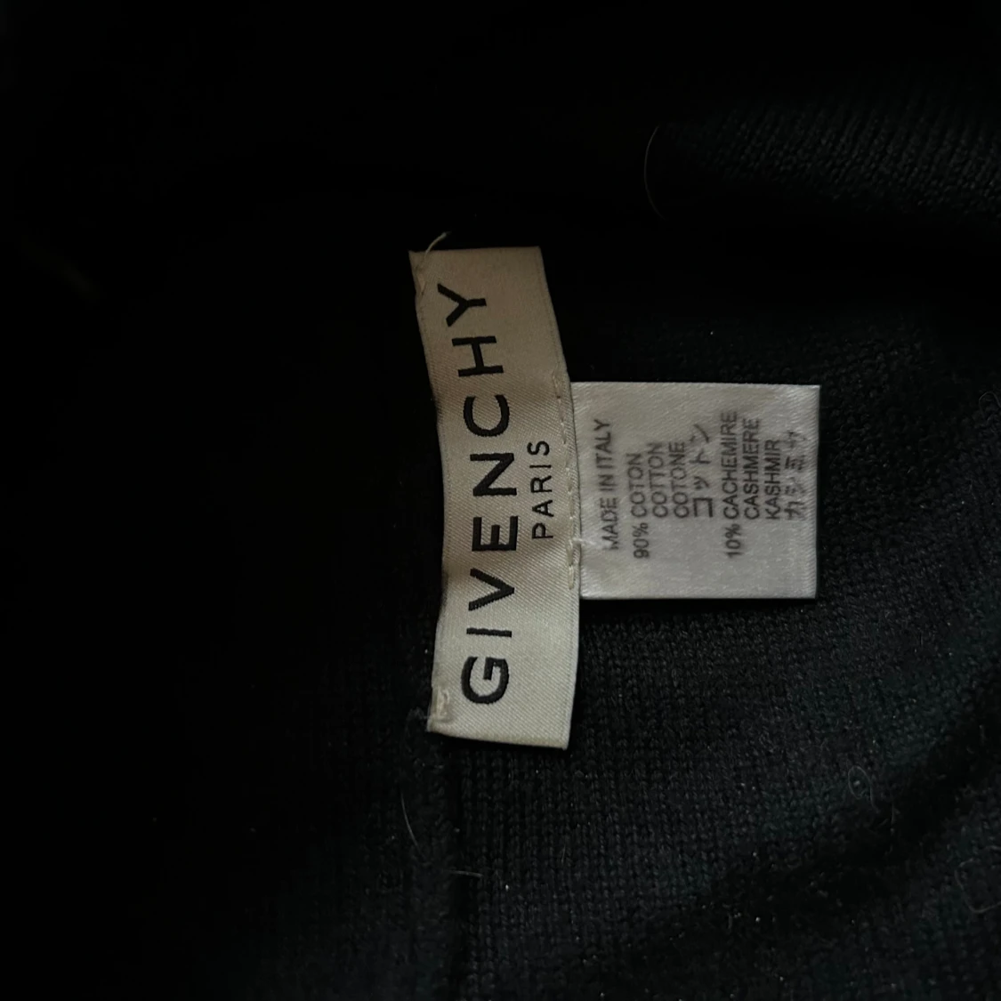 Givenchy mössa kashmir - 90