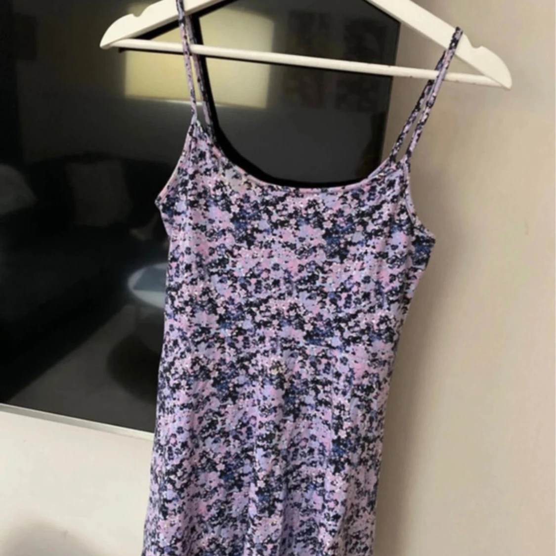 Kort somrig klönnng med blomtryck - 91