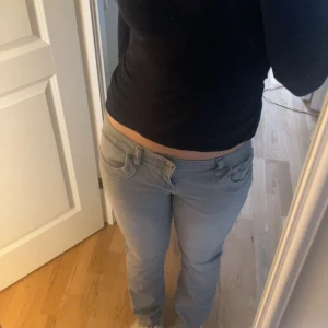 LTB jeans  - Säljer mina LTB jeans då dom jag inte använder dom längre, säljer billigt då jag vill bli av med dom 💕 Använd ej köp nu!