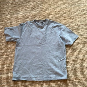 T shirt - T shirt relaxed fit HM