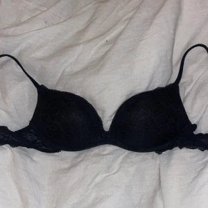 Intimissimi bh gioia - En intimissimi push up bh i den populära modellen gioia. Endast testad