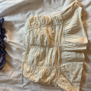 vit kjol - fin vit kjol från zara nypris 399kr