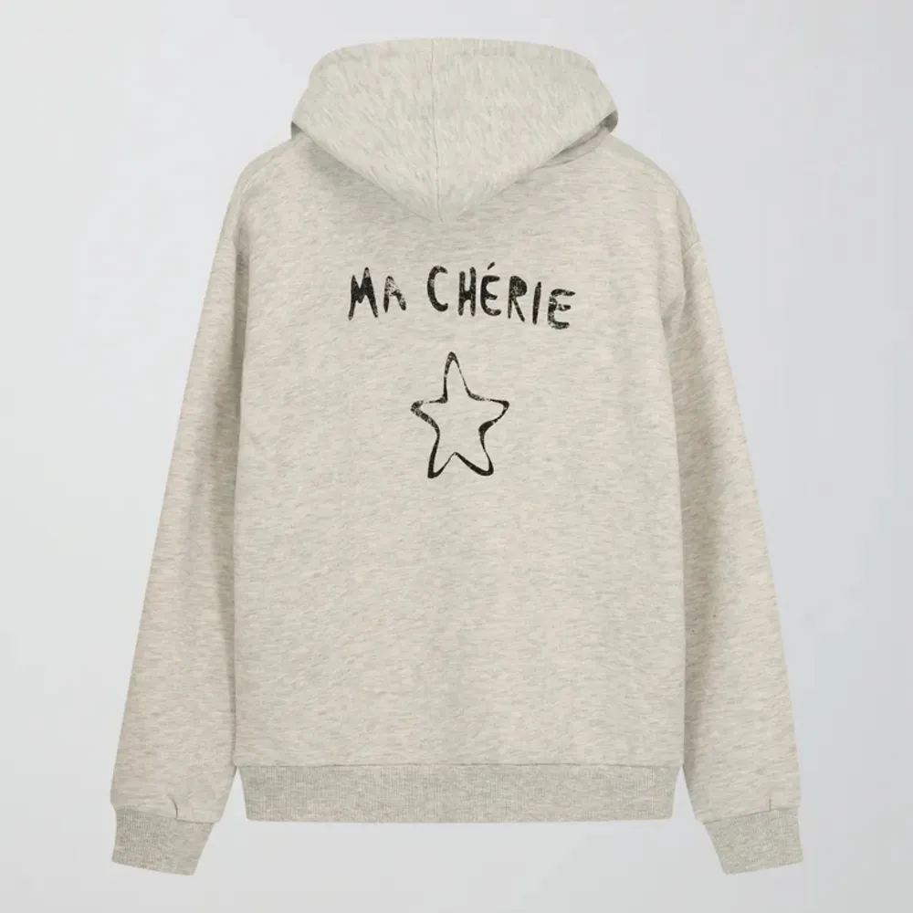 Super snygg Ma chérie hoodie från Gina tonict som inte har kommit till användning, den är bara använd 2-3 gånger💗. Hoodies.