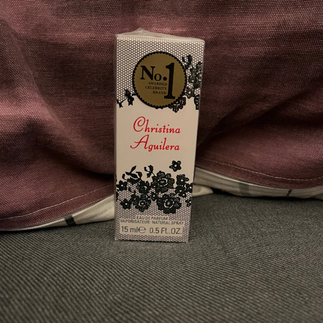 Oöppnad christina aguliera parfym