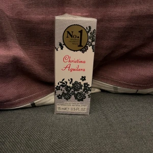 Oöppnad christina aguliera parfym - Helt oöppnad och plasten fortfarande på förpackningen. 