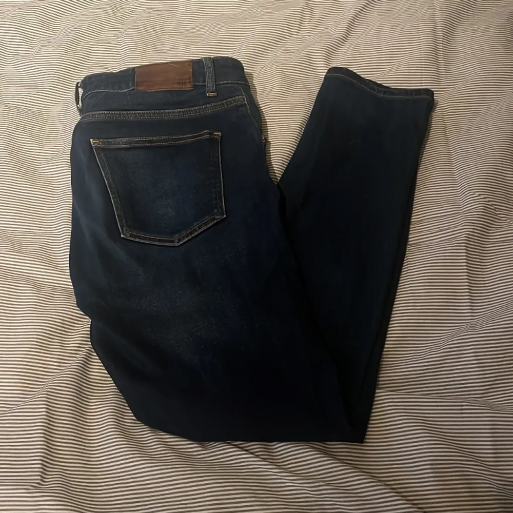 J.Lindberg jeans i storlek W32 L34. Jeans & Byxor.