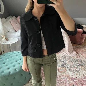 Trekvartsärmad jacka - Söt trekvartsärm kofta/ jacka❤️