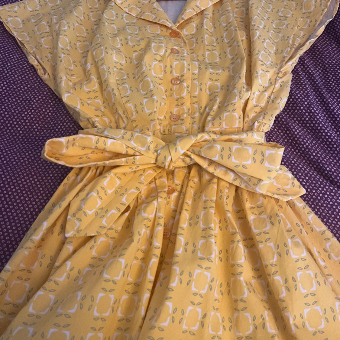 Jättefin klänning från Jumperfabriken, stl 44