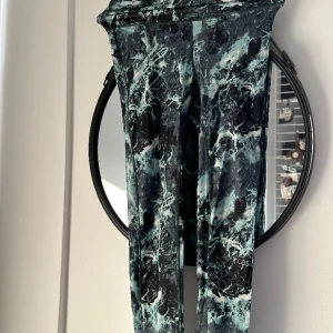 Träningsbyxor  - Marmor träningsbyxor från casall