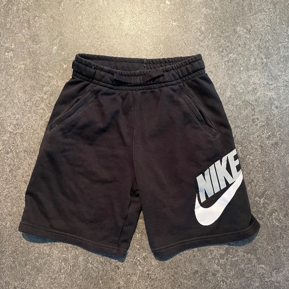 Nike shorts. Shorts.