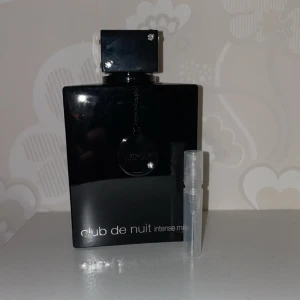 Club de nuit intense man  - Säljer 3 ml sampels av min club de nuit 