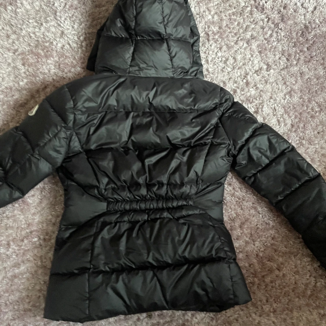 Moncler jacka  - 90