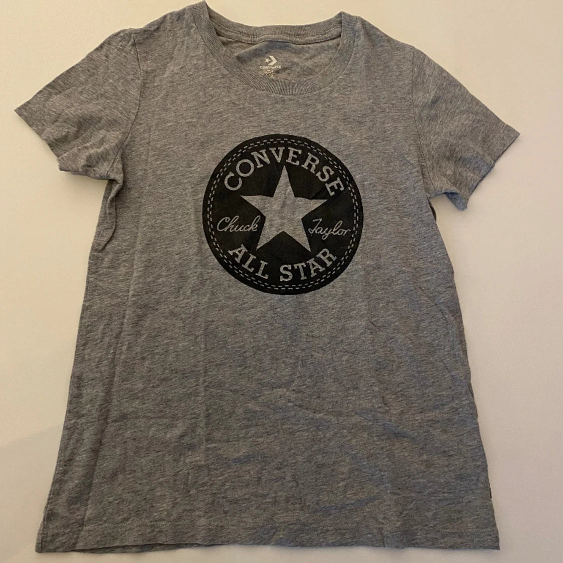 Converse T-shirt
