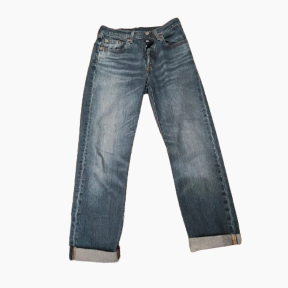 Vintage Levi's 501s, trasiga i benslutet. Jeans & Byxor.