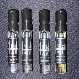 Samples på Niche4All parfymer  - Samples av Niche4 All på Sea Mint (såld), Vanilla oud (såld), Fruity Musk och Cinnamon Apple. Använt ett spray av varje. 40 st, alla för 140kr