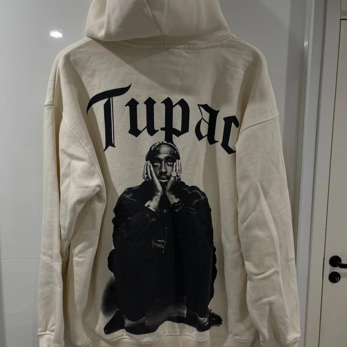 Pull & bear tupac hoodie - 90