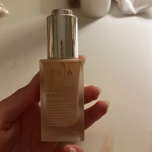 Caia dewy dropa  - Färg 20c mer än hälften kvar 