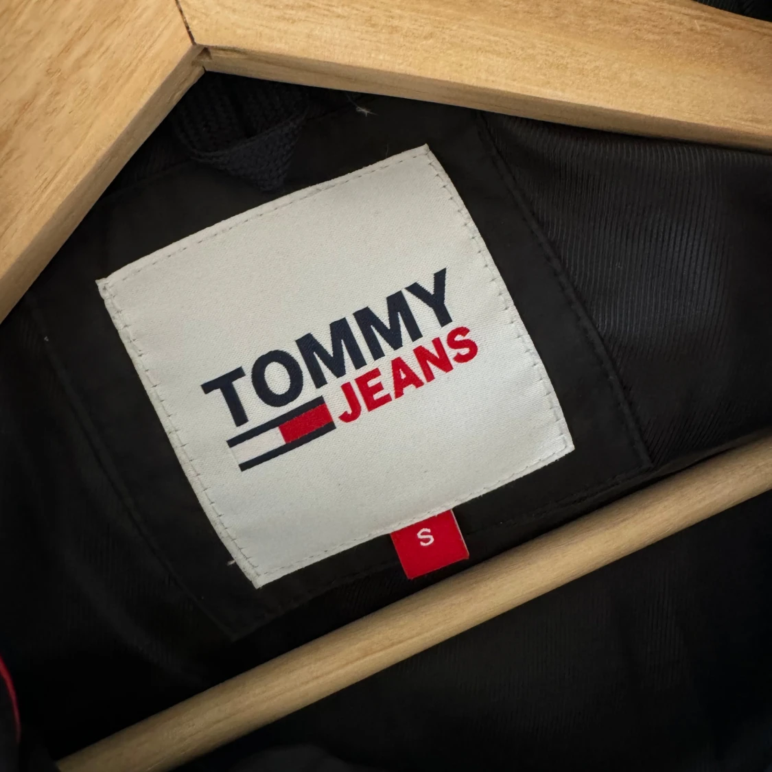 Tommy Hilfiger vinterjacka  - 91
