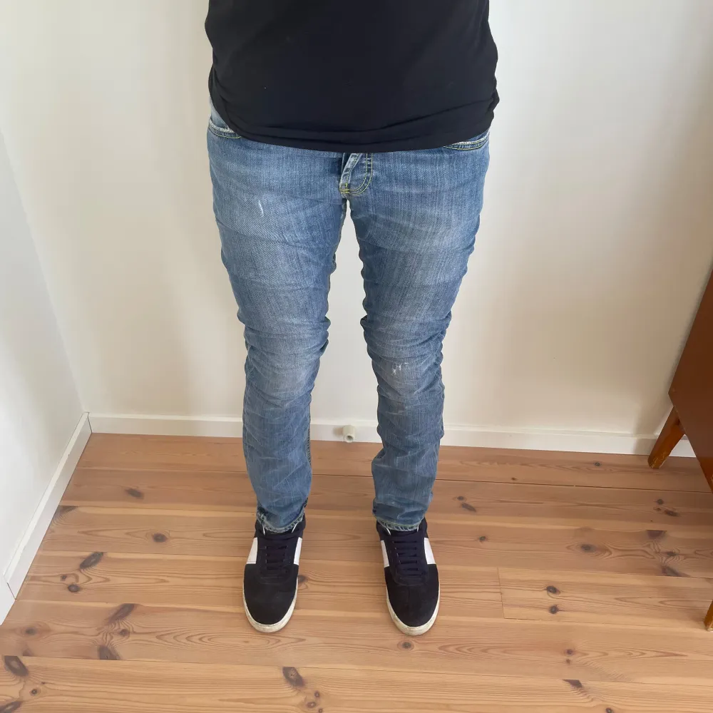 Hej, Säljer nu mina super snygga dondup jeans som är i modellen 