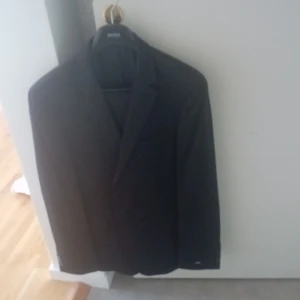 Boss Kostym - Boss kostym,andvänd en gång som ny