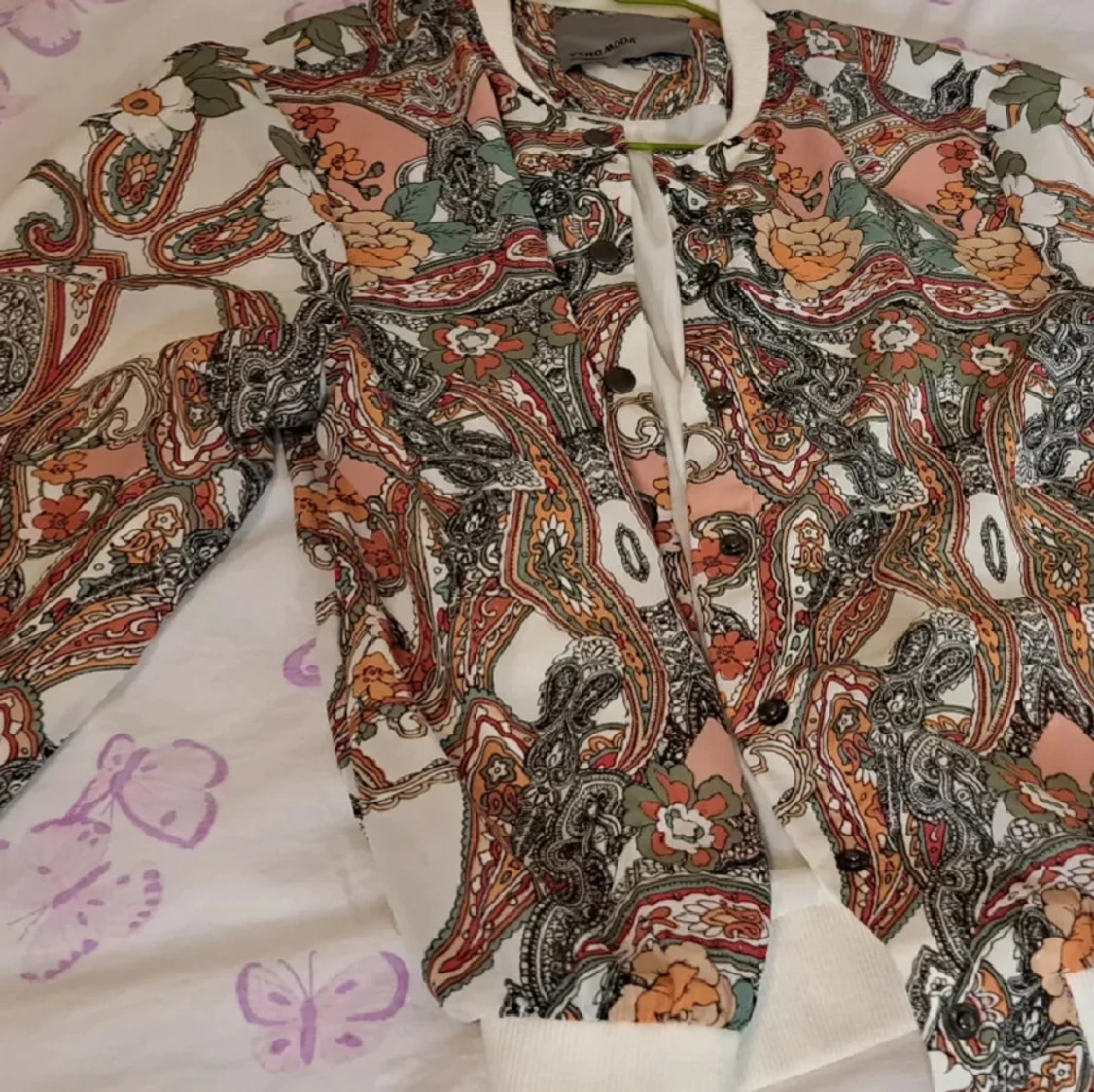 Mönstrad jacka från Vero Moda - 92