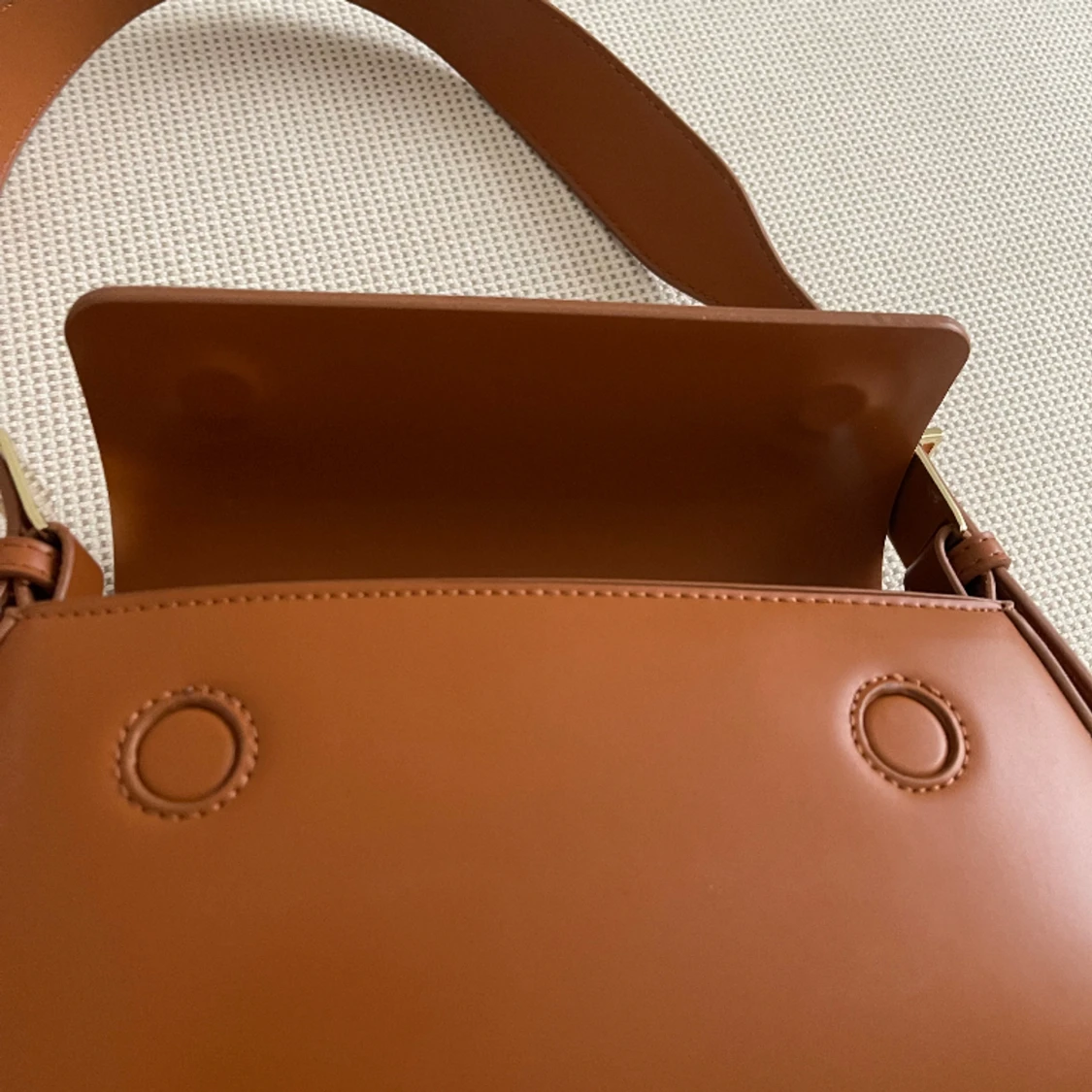 Handväska/ axelväska - 90