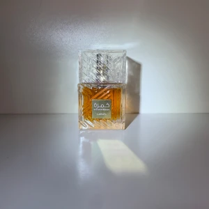 Lattafa khamrah  - Lattafa khamrah använd ett fåtal gånger. Ca 95ml kvar