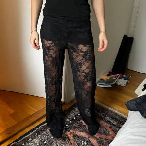 Spets byxor - Spetsbyxor (EJ MED SHORTS)