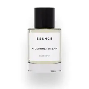 Säljer denna populära Essence parfymen då den inte riktigt passade på mig. Den luktar så gott men har andra som jag använder mer, den är väldigt fräsch och somrig💕 endast testad