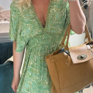 Zara klänning  - Långklänning från zara