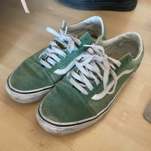 Gröna vans - Säljer dessa använda vans. 