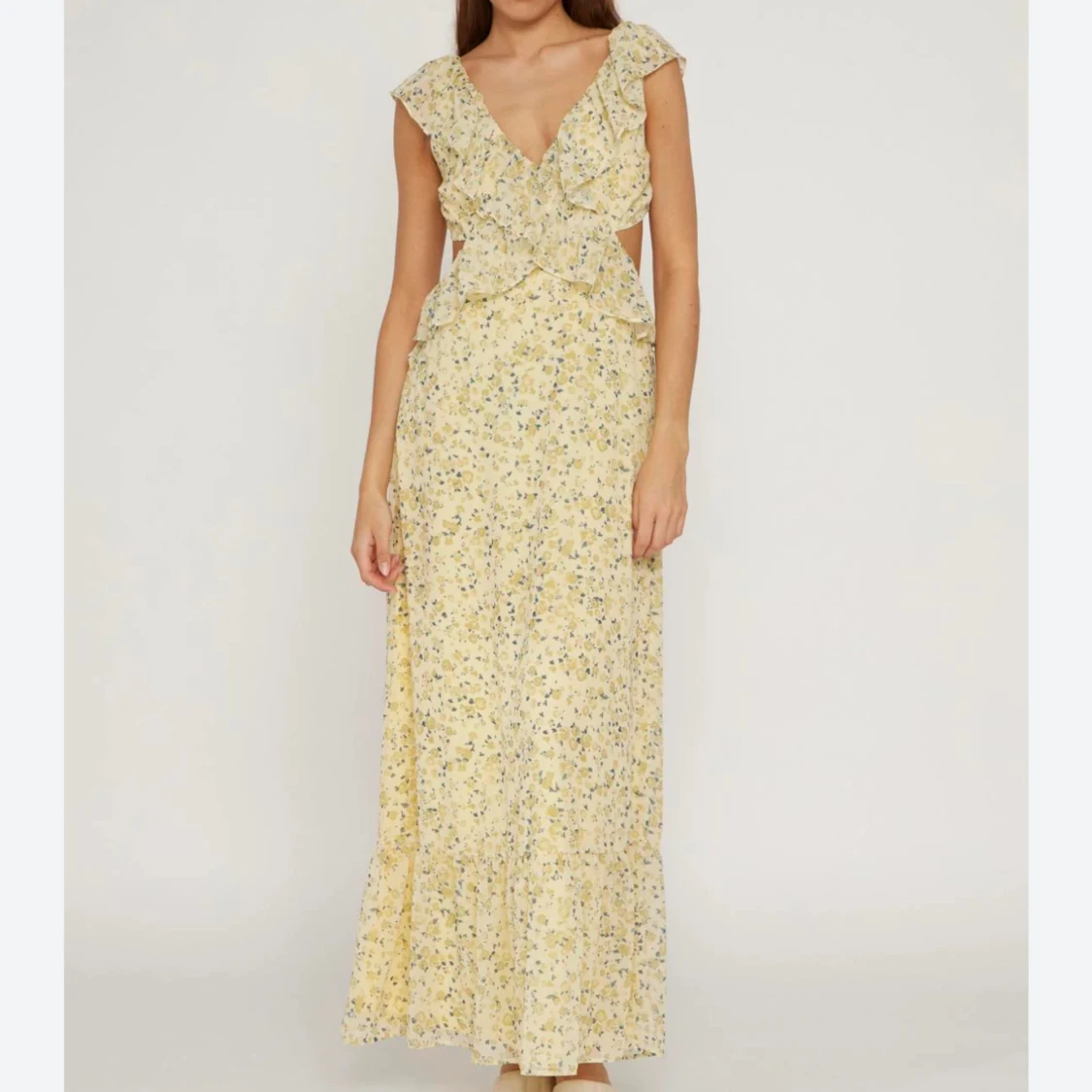 SÖKER denna klänning från vila i storlek 36 eller 34