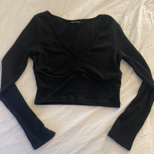 Topp - Topp från Shein. Säljer eftersom den är för stor för mig! 💕