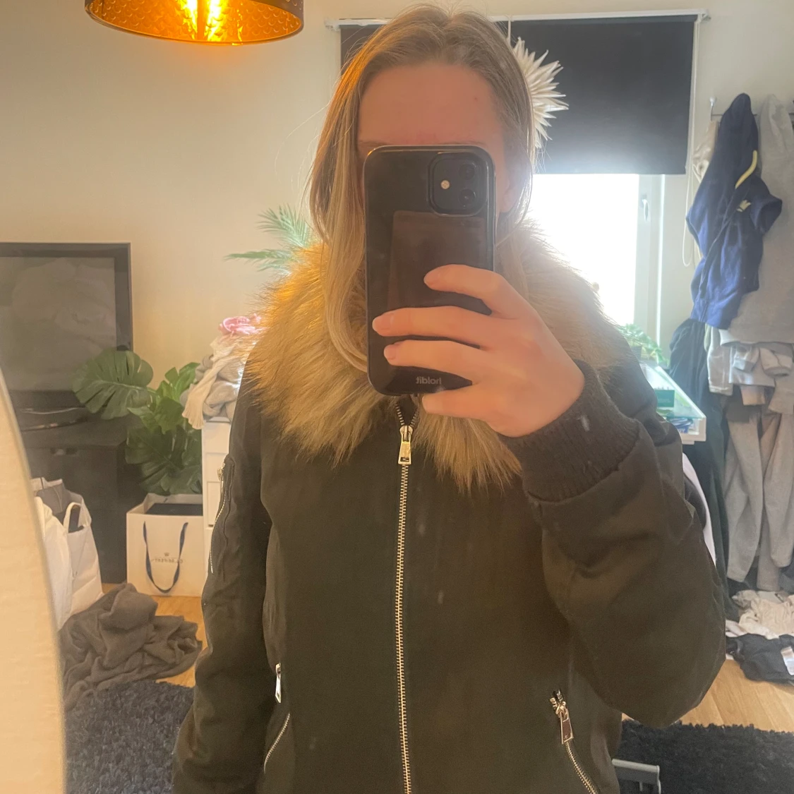 Bomber jacket med päls - 91