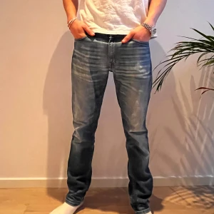 Jeans  - Sköna och snygga jeans från salt. Ordinarie pris 1200kr 