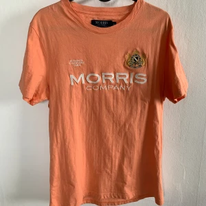Morris T-shirt - Använd men i gott skick. 
