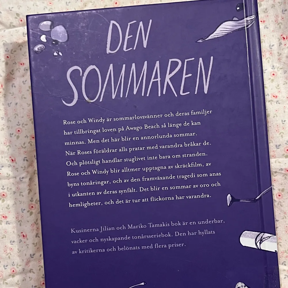 Boken är på svenska och i serie format. Passar yngre barn 8-12 år. Bra skick.. Övrigt.