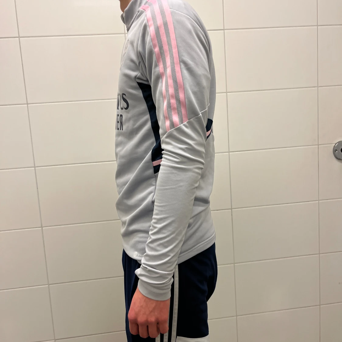 Arsenal träningströja 22-23 - 90