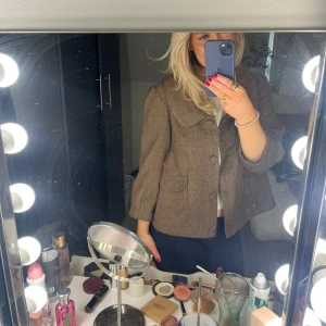 Trekvartsärmad kappa - Säljer min snygga trekvartsärmade kappa😍 köpt secondhand!!