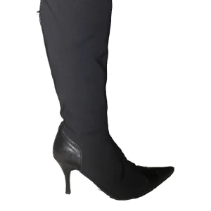 Stövlar spets tå - Finns att köpa på jealoussecondhand.com