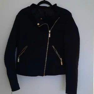 Jacka - Passar en s /m 