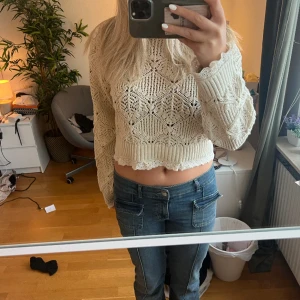 Zara tröja - Säljer denna suuupersöta tröja från zara❤️