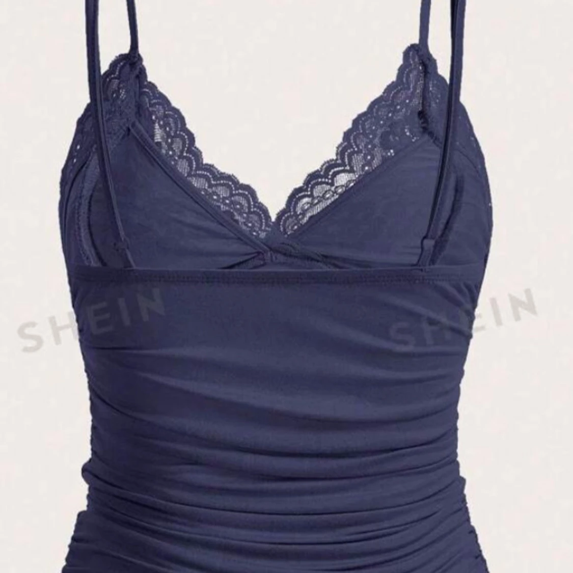 Linne med spets - 90