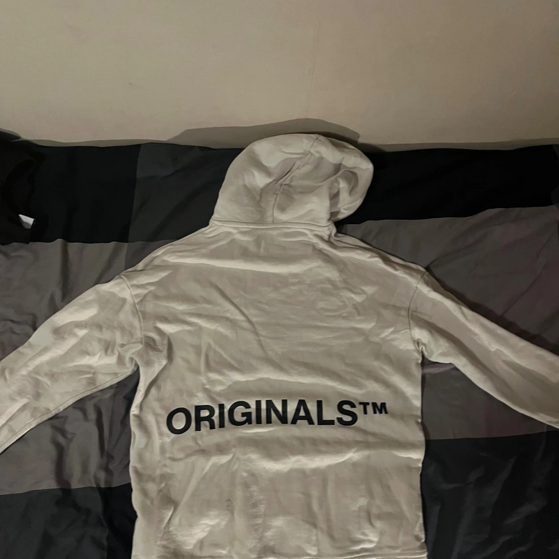 Jack and Jones hoodie - 90