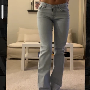 Jeans från bikbok  - Kommer tyvärr inte till användning, gott skick! Jag är 167/168❤️